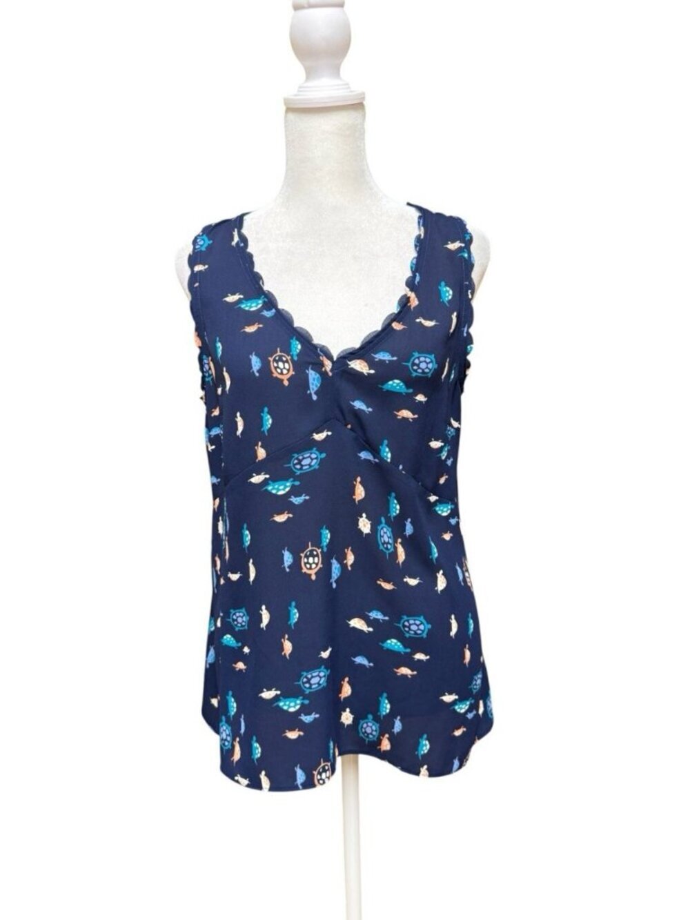 Maeve Anthropologie Turtle Print Sleeveless Blouse Size 6 Navy Ruffle Trim